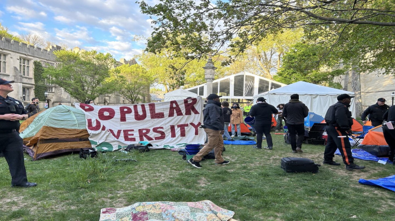 طلاب في جامعة "برينستون" الأميركية يعلنون إضرابهم  عن الطعام تضامنا مع غزة